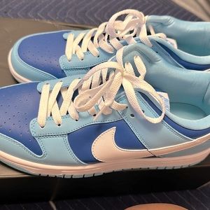Men’s Nike Dunks